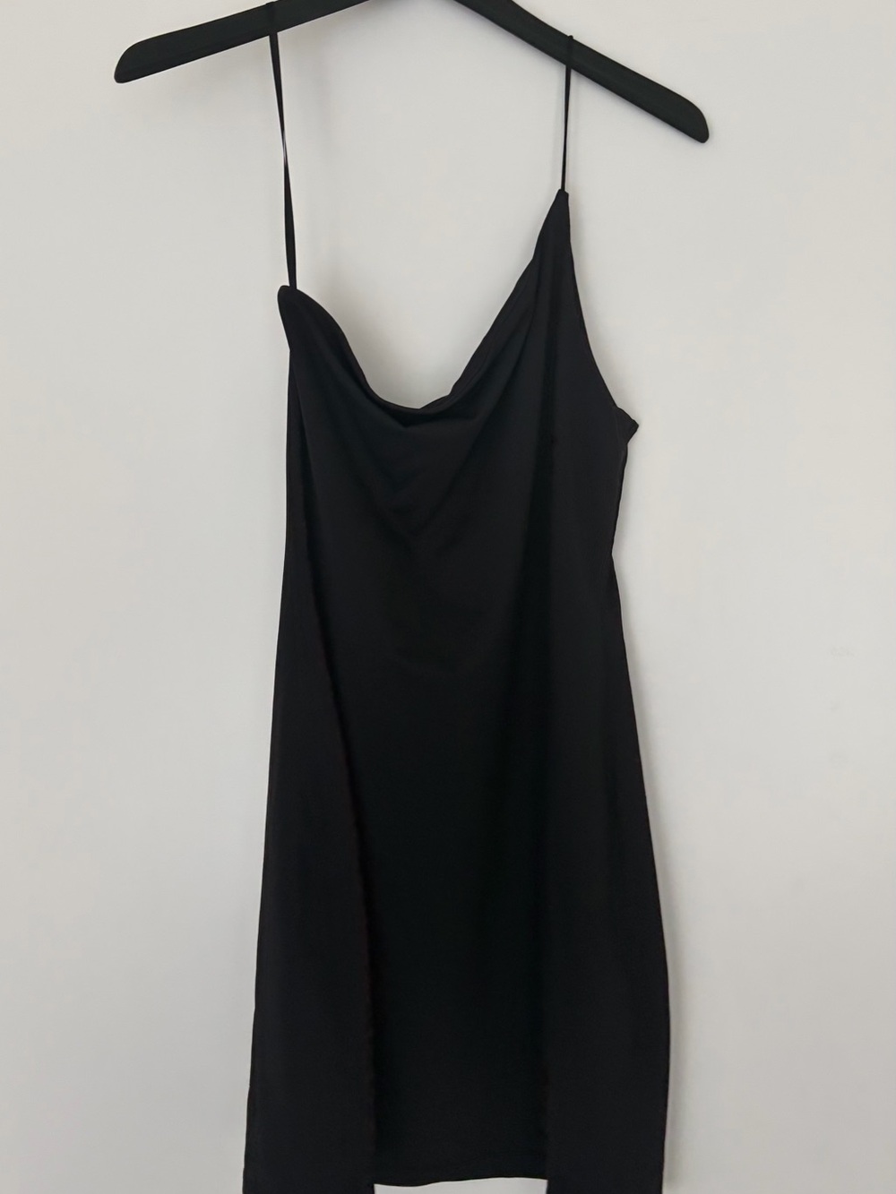 CONTOUR ONE-SHOULDER DRESS - Picture 2 of 3